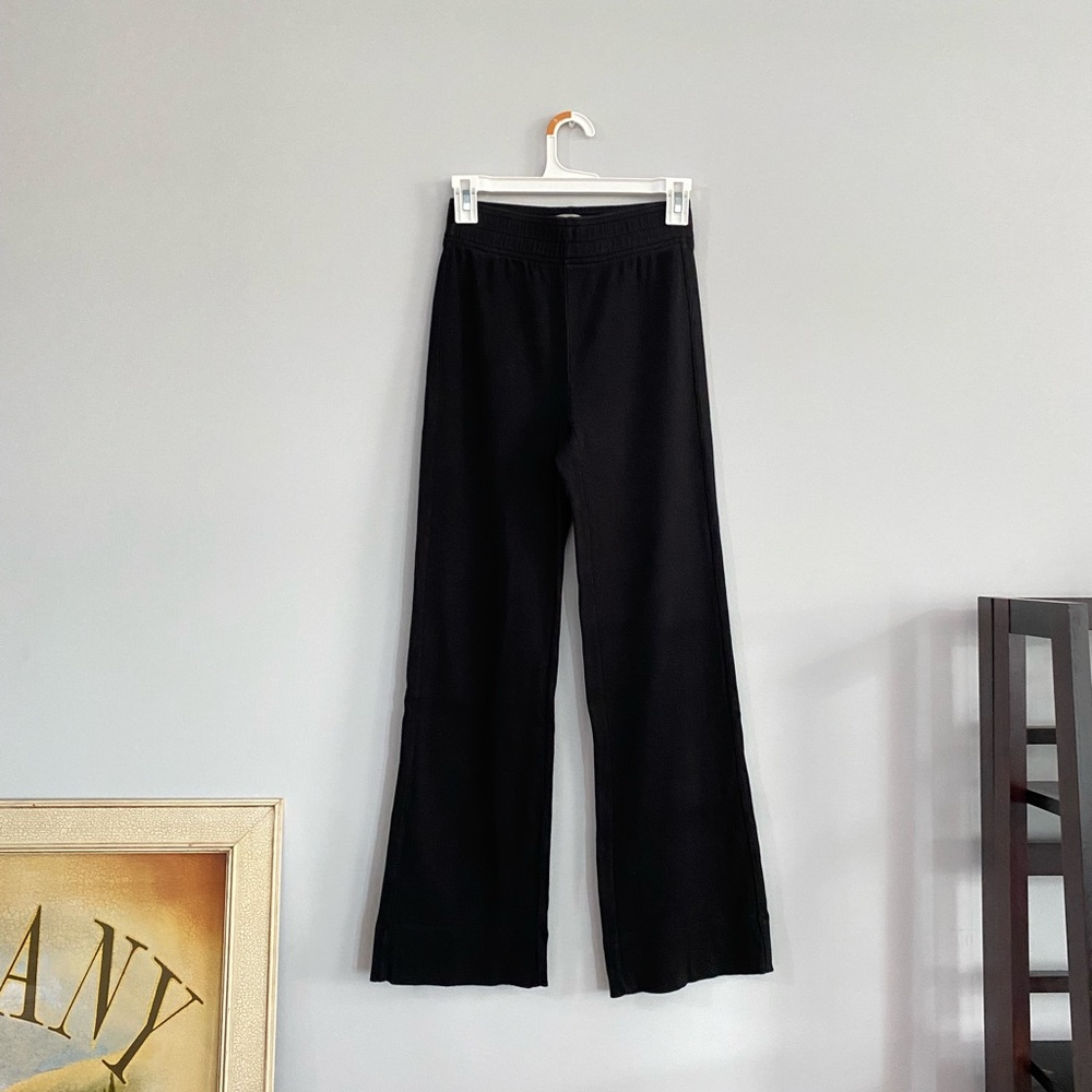 Everlane ribbed black pant